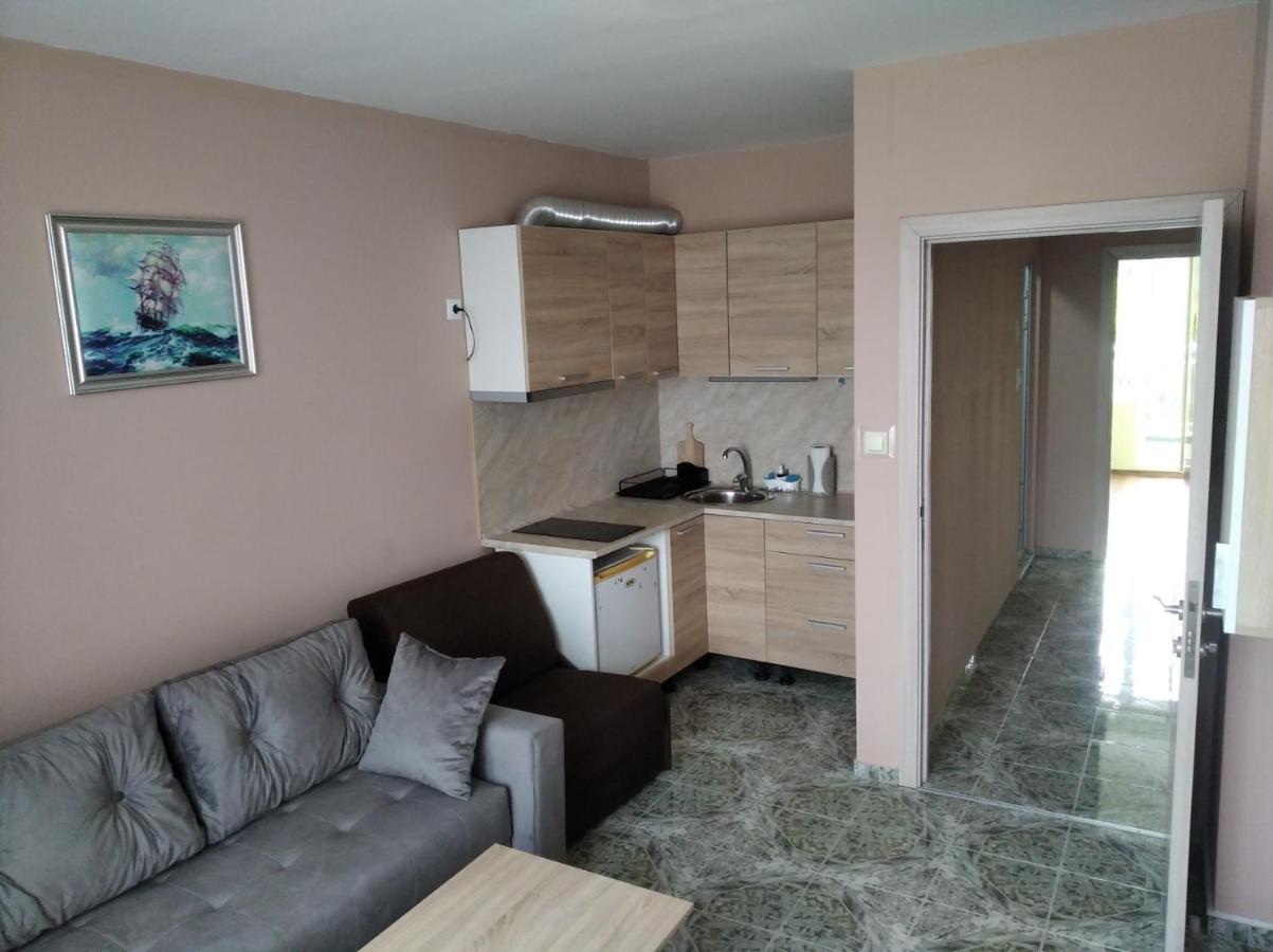 Apartment Georgiev Sozopol Buitenkant foto